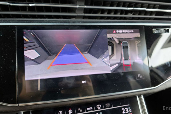 2022 Audi Q7 с пробегом 27 618 км