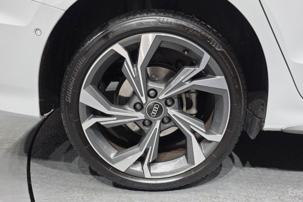 2022 Audi A3 с пробегом 12 804 км