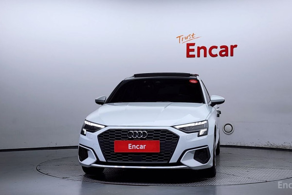 2023 Audi A3 с пробегом 23 242 км