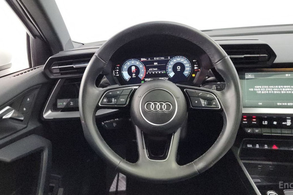 2023 Audi A3 с пробегом 23 242 км