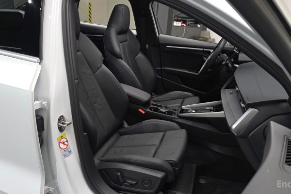 2022 Audi A3 с пробегом 13 895 км