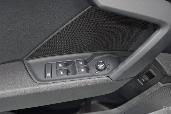 2023 Audi A3 с пробегом 4 043 км