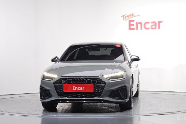 2021 Audi S4 с пробегом 53 337 км