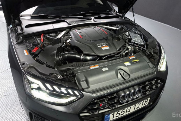 2023 Audi S4 с пробегом 18 442 км