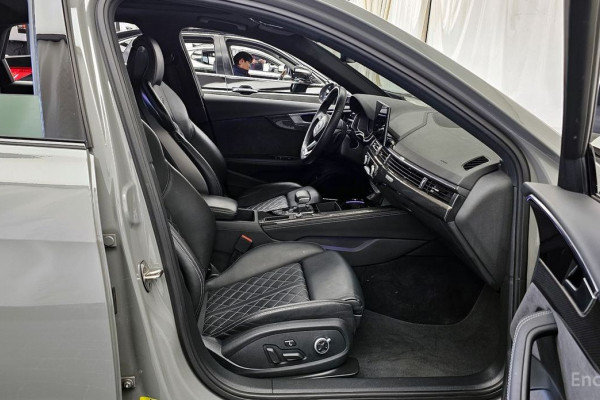 2021 Audi S4 с пробегом 53 337 км
