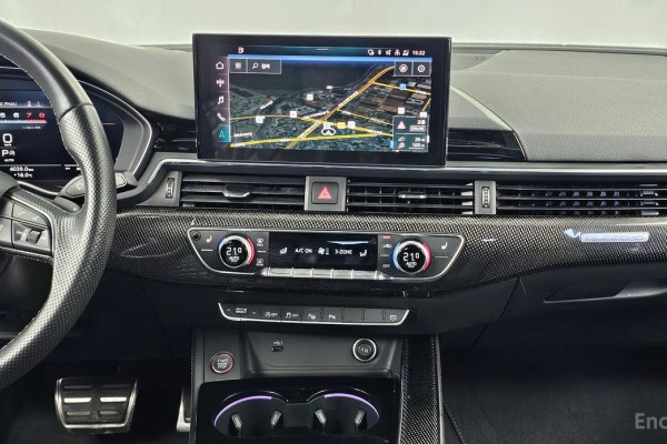 2021 Audi S4 с пробегом 53 337 км