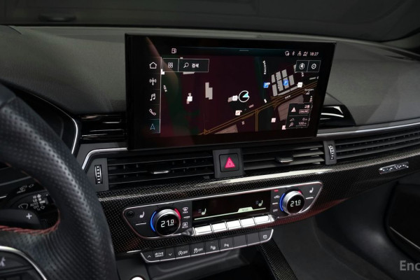 2023 Audi S4 с пробегом 18 442 км