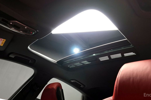 2023 Audi S4 с пробегом 18 442 км