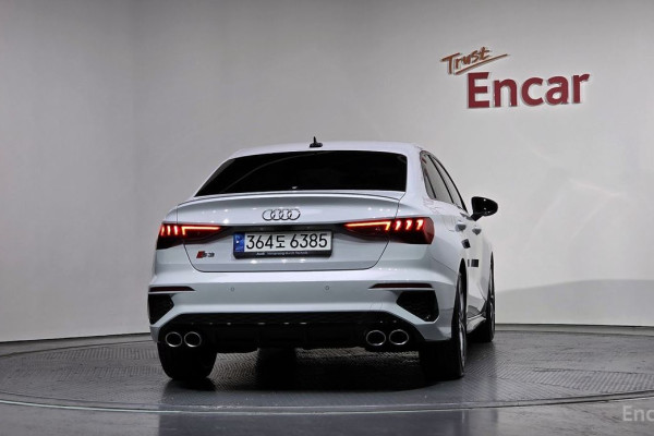 2023 Audi S3 с пробегом 3 857 км