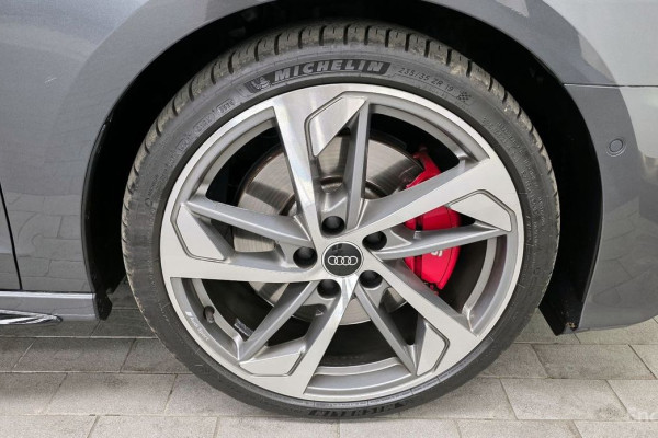 2023 Audi S3 с пробегом 30 354 км