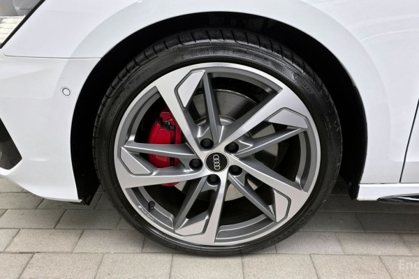 2023 Audi S3 с пробегом 3 857 км