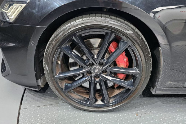 2021 Audi S6 с пробегом 55 676 км