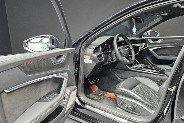 2021 Audi S6 с пробегом 55 676 км
