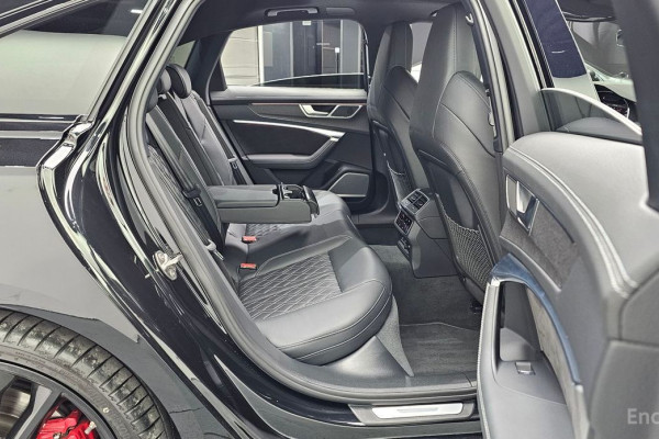 2021 Audi S6 с пробегом 18 055 км