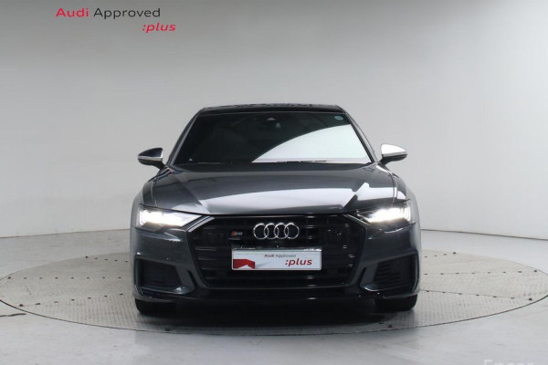 2022 Audi S6 с пробегом 46 965 км