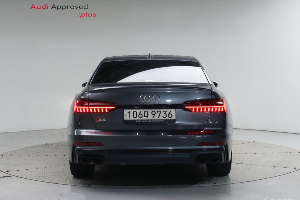 2022 Audi S6 с пробегом 46 965 км