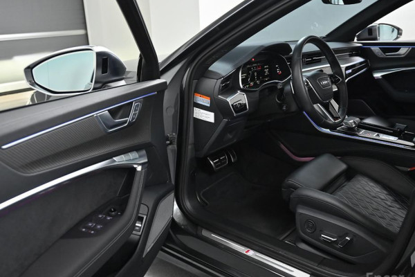 2022 Audi S6 с пробегом 46 965 км