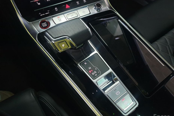 2022 Audi S7 с пробегом 9 621 км