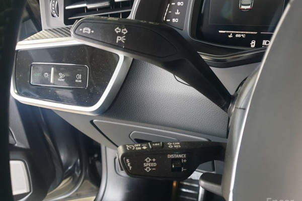 2022 Audi S7 с пробегом 9 621 км