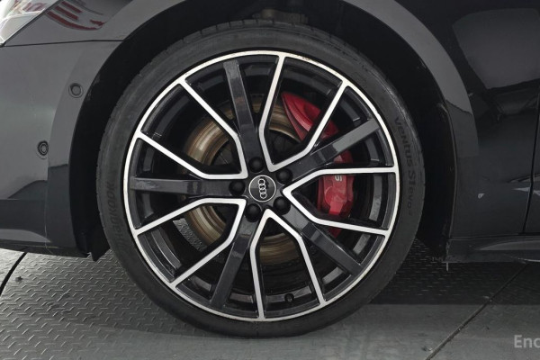 2022 Audi S7 с пробегом 75 341 км