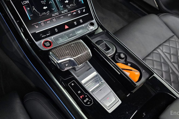 2021 Audi S8 с пробегом 86 654 км