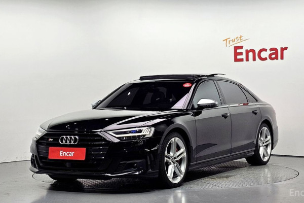2021 Audi S8 с пробегом 86 654 км