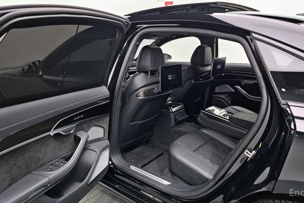 2021 Audi S8 с пробегом 86 654 км