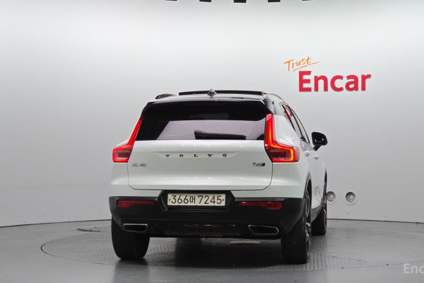 2020 Volvo XC40 с пробегом 144 635 км