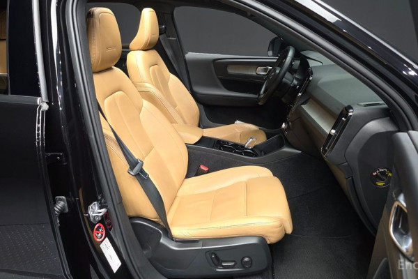 2020 Volvo XC40 с пробегом 114 498 км