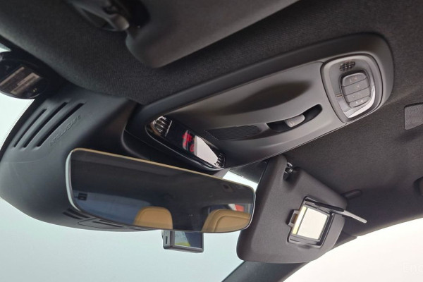 2021 Volvo XC40 с пробегом 32 479 км