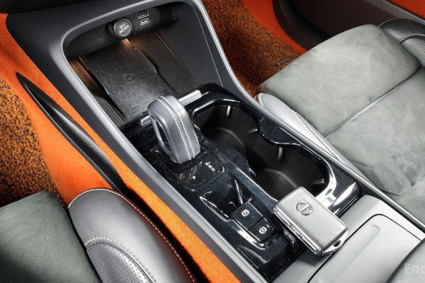 2020 Volvo XC40 с пробегом 89 379 км