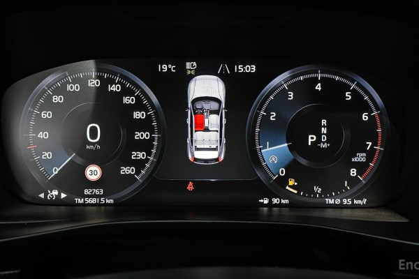 2019 Volvo XC40 с пробегом 82 763 км