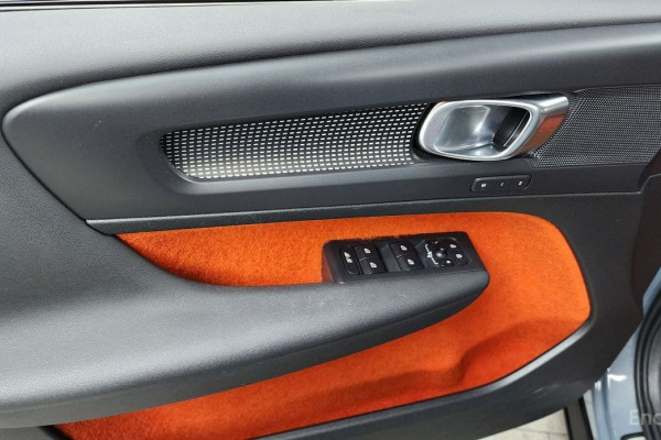 2020 Volvo XC40 с пробегом 89 379 км