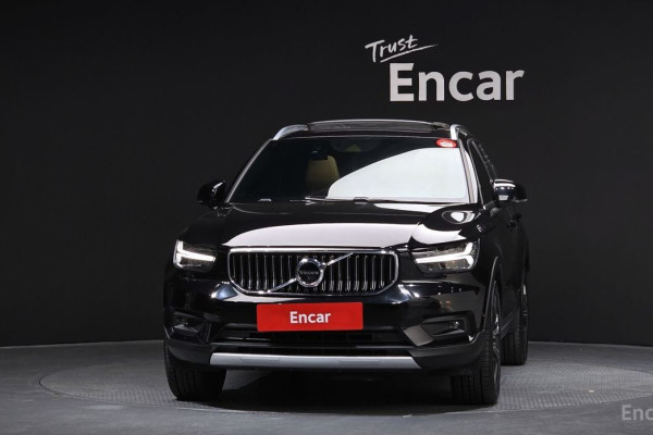 2021 Volvo XC40 с пробегом 47 342 км