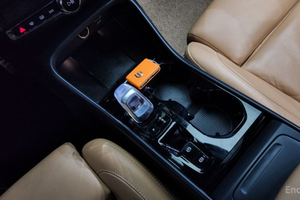 2021 Volvo XC40 с пробегом 33 513 км
