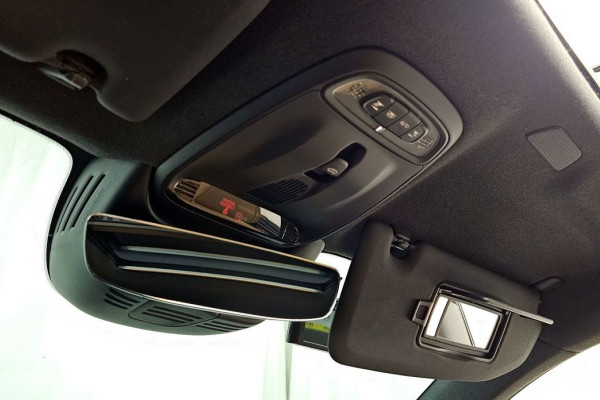 2020 Volvo XC40 с пробегом 153 205 км