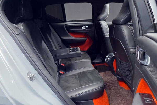 2021 Volvo XC40 с пробегом 120 319 км