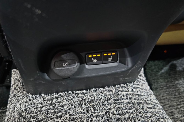 2020 Volvo XC40 с пробегом 24 755 км