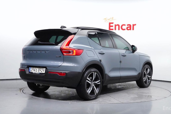 2020 Volvo XC40 с пробегом 78 153 км