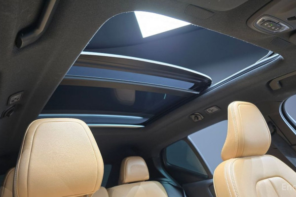 2021 Volvo XC40 с пробегом 47 342 км