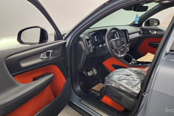 2020 Volvo XC40 с пробегом 78 153 км
