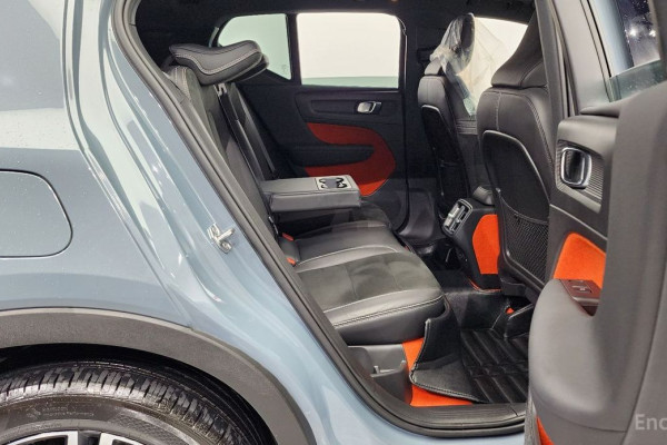 2020 Volvo XC40 с пробегом 78 153 км