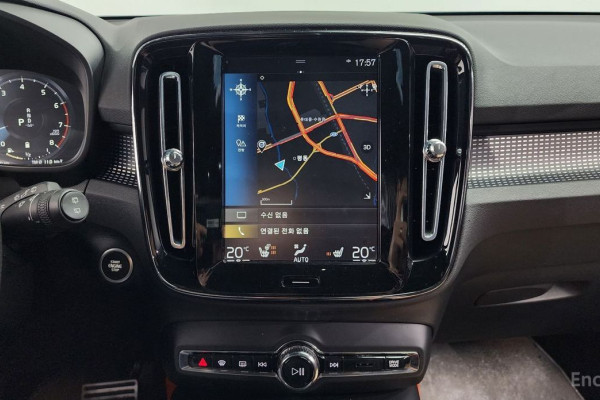 2020 Volvo XC40 с пробегом 78 153 км