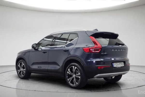 2021 Volvo XC40 с пробегом 16 369 км
