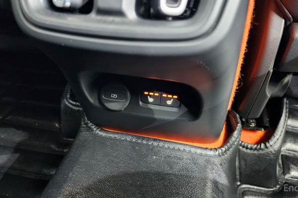 2020 Volvo XC40 с пробегом 78 153 км