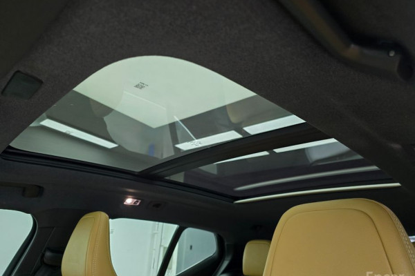 2020 Volvo XC40 с пробегом 72 068 км