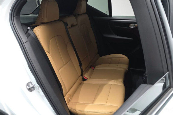 2020 Volvo XC40 с пробегом 70 179 км