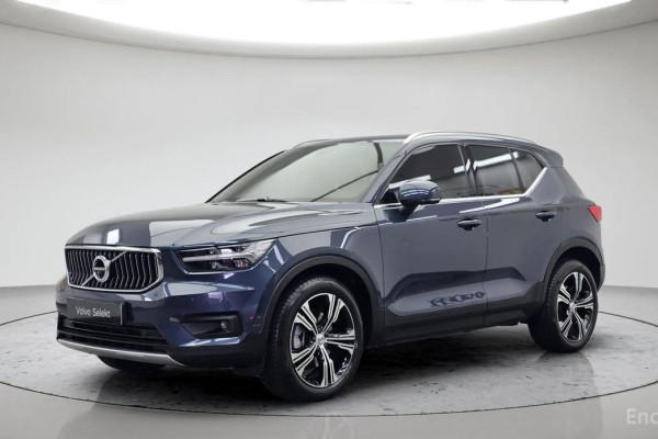 2021 Volvo XC40 с пробегом 16 369 км