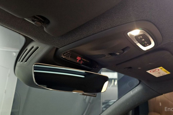 2020 Volvo XC40 с пробегом 26 228 км