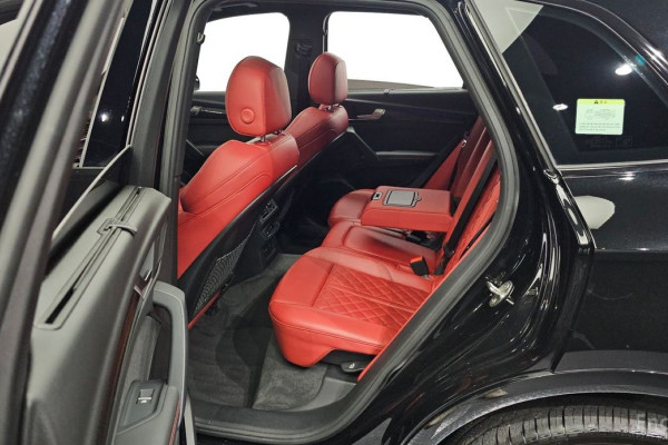 2022 Audi SQ5 с пробегом 61 550 км